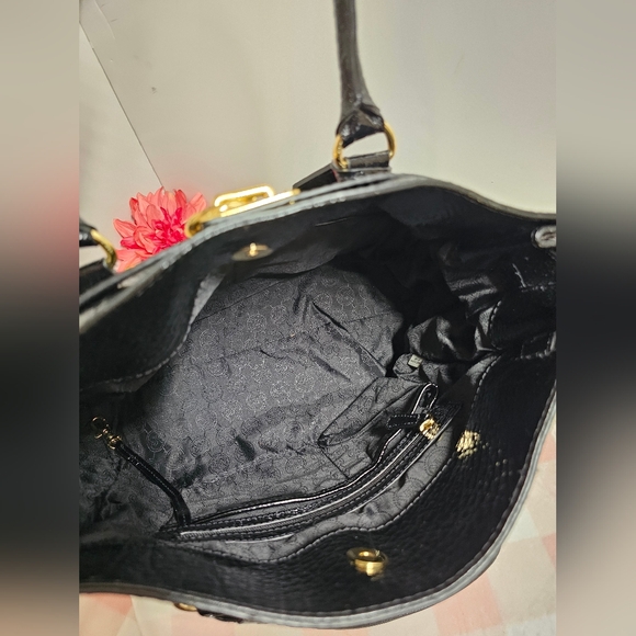 EUC Michael kors Leather Shoulder /Crossbody bag - Picture 3 of 15